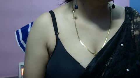 anamika794088 online show from 12/17/24, 10:34