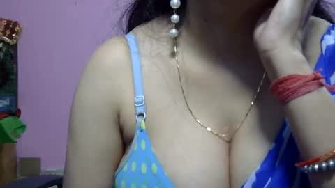 anamika794088 online show from 03/10/25, 12:37
