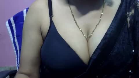 anamika794088 online show from 09/13/25, 11:43