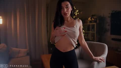 Ana online show from 12/19/25, 09:33