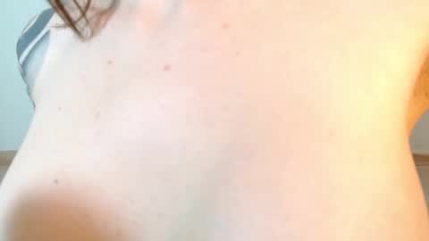 Snapshot of anarosse__ chatting on 03/01/25, 01:51 ana 3 online show from 03/01/25, 01:51