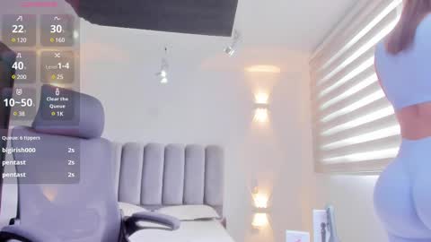 Snapshot of anaruiz1_ chatting on 03/04/25, 03:26 ana online show from 03/04/25, 03:26