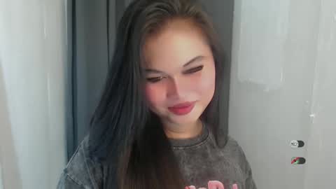 Snapshot of anaruru_ chatting on 04/01/26, 01:52 ANA online show from 04/01/26, 01:52