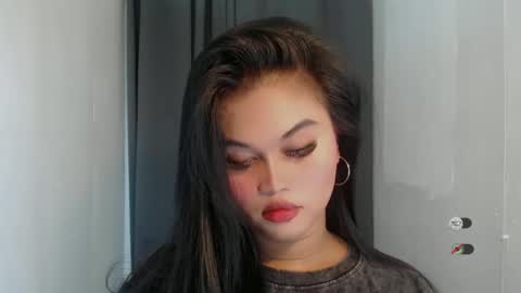 Snapshot of anaruru_ chatting on 04/04/26, 01:52 ANA online show from 04/04/26, 01:52