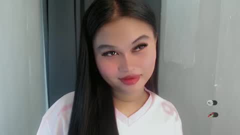 Snapshot of anaruru_ chatting on 04/05/26, 03:42 ANA online show from 04/05/26, 03:42