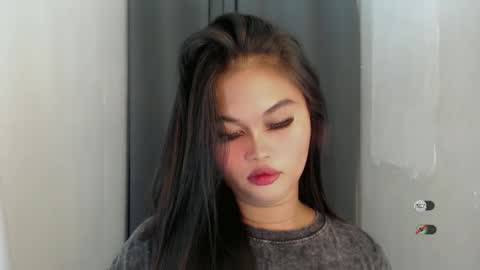 Snapshot of anaruru_ chatting on 05/19/26, 12:00 ANA online show from 05/19/26, 12:00