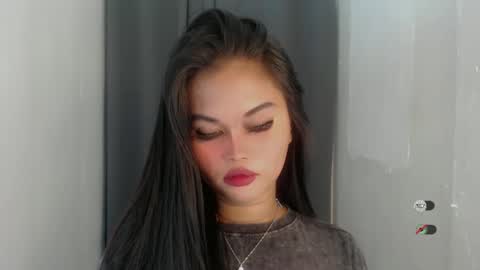 Snapshot of anaruru_ chatting on 05/24/26, 01:27 ANA online show from 05/24/26, 01:27