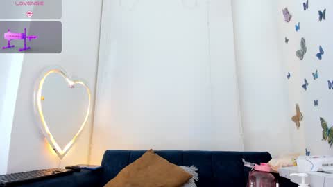 Snapshot of anasofia_07s chatting on 02/07/25, 07:18 anasofia_07s online show from 02/07/25, 07:18