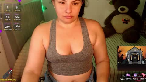 Snapshot of anaspark chatting on 10/12/25, 01:48 Ana online show from 10/12/25, 01:48