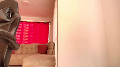 Snapshot of anaspencerx chatting on 03/10/25, 10:13 ana  online show from 03/10/25, 10:13