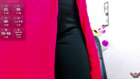 maria online show from 02/04/25, 01:02