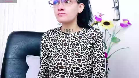 maria online show from 02/22/25, 07:03