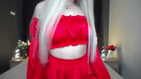 Snapshot of anastacyyellig chatting on 09/13/25, 04:01 anastacyyellig online show from 09/13/25, 04:01