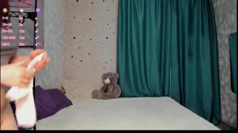 anna online show from 02/07/25, 02:19