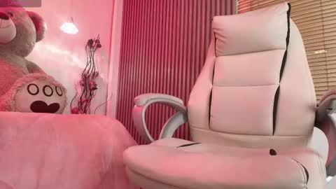 Anastasia online show from 10/07/25, 09:01