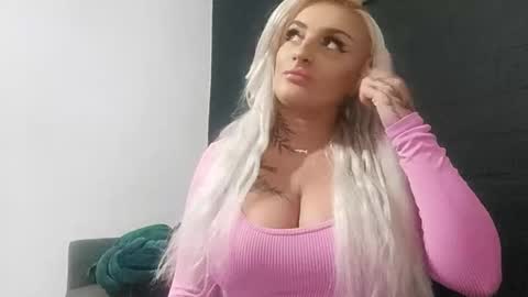 Snapshot of anastasiaamore chatting on 11/02/25, 09:17 AnastasiaAmore online show from 11/02/25, 09:17