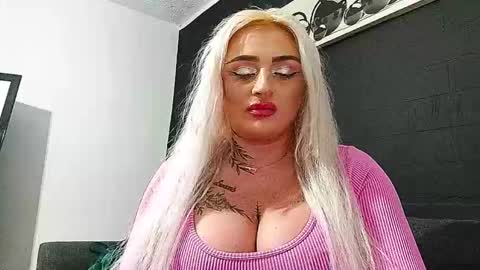 AnastasiaAmore online show from 12/18/25, 11:11