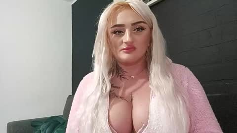 AnastasiaAmore online show from 01/06/26, 09:50