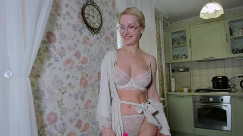 Anastasia online show from 04/02/26, 06:00