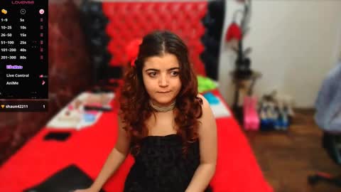 Ana   online show from 11/19/25, 07:58