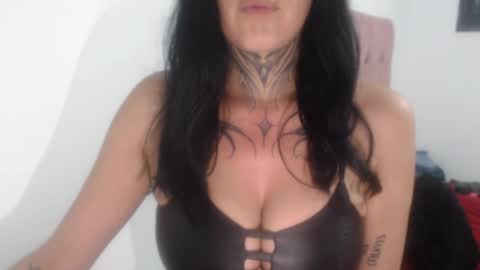 Snapshot of anasweet_69 chatting on 04/02/26, 10:51 ANA online show from 04/02/26, 10:51