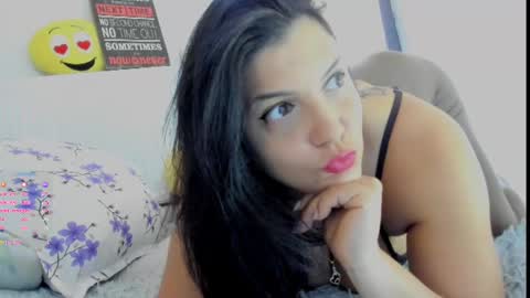 Snapshot of anaworld69 chatting on 02/11/25, 10:04 of  just4ana online show from 02/11/25, 10:04