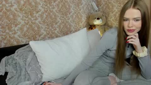 Snapshot of anayalowe chatting on 05/05/26, 10:34 anayalowe online show from 05/05/26, 10:34