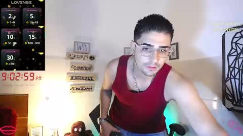 Snapshot of andders_ chatting on 04/23/26, 02:02 Anders online show from 04/23/26, 02:02