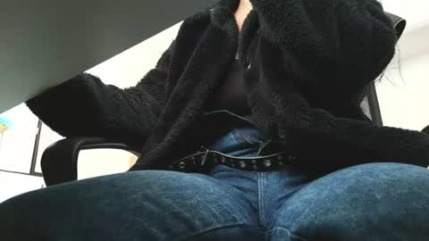 Snapshot of anddrea_ chatting on 06/10/26, 11:53 online show from 06/10/26, 11:53