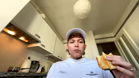 Snapshot of anddres_boss chatting on 03/10/25, 12:59 Tell Me ANDRESS ----- online show from 03/10/25, 12:59