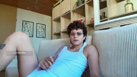 Snapshot of anddres_boss chatting on 10/02/25, 09:05 Tell Me ANDRESS ----- online show from 10/02/25, 09:05