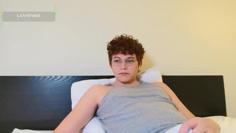 Snapshot of anddres_boss chatting on 03/22/26, 08:01 Tell Me ANDRESS ----- online show from 03/22/26, 08:01