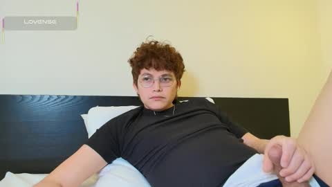 Snapshot of anddres_boss chatting on 03/23/26, 09:52 Tell Me ANDRESS ----- online show from 03/23/26, 09:52