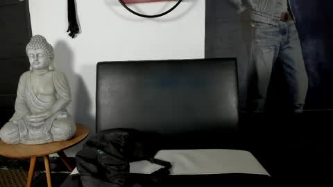 Snapshot of anddy_hugecock chatting on 04/22/26, 12:28 anddy_hugecock online show from 04/22/26, 12:28