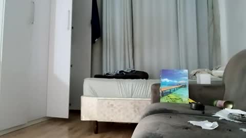 And 16.8 online show from 02/04/25, 02:39