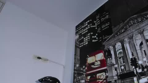 Snapshot of ander_perez chatting on 12/04/25, 04:27 ANDER online show from 12/04/25, 04:27