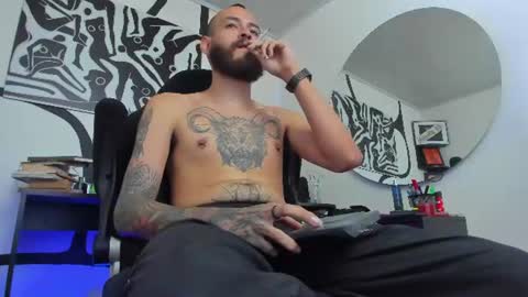 Snapshot of anders_x chatting on 06/16/26, 11:18 Andrs - online show from 06/16/26, 11:18