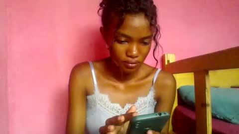 andohh237973 online show from 02/18/26, 03:46