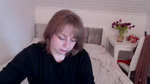 Snapshot of andorphina chatting on 02/17/26, 09:39 Andorphin online show from 02/17/26, 09:39