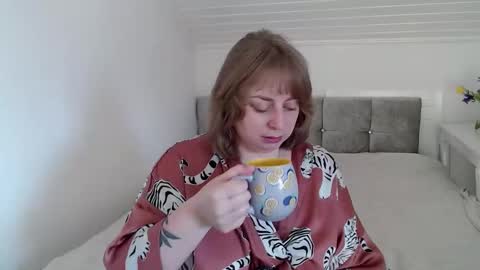 Snapshot of andorphina chatting on 02/24/26, 10:35 Andorphin online show from 02/24/26, 10:35