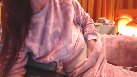 Andra online show from 10/03/25, 05:54