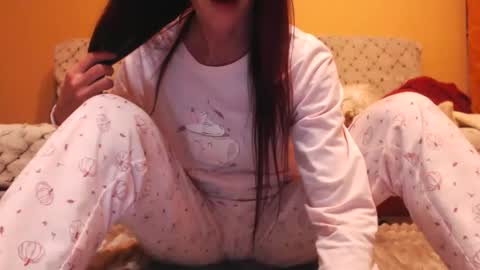 Andra online show from 10/13/25, 07:58