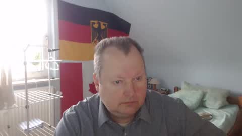 Snapshot of andre124231 chatting on 01/01/25, 10:00 Andre online show from 01/01/25, 10:00