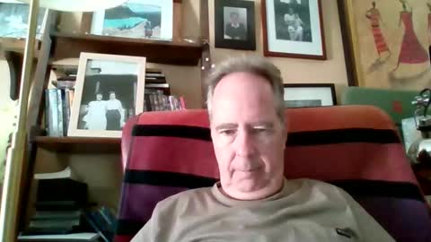 Snapshot of andre6045 chatting on 09/24/25, 05:38 andre6045 online show from 09/24/25, 05:38