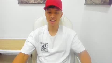 Snapshot of andre_blow chatting on 09/15/25, 11:32 Andre Blow online show from 09/15/25, 11:32