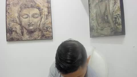 Snapshot of andre_blow chatting on 09/19/25, 11:33 Andre Blow online show from 09/19/25, 11:33