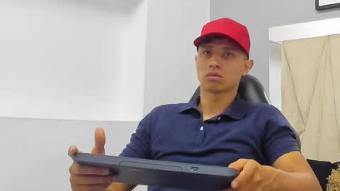 Snapshot of andre_blow chatting on 09/20/25, 11:33 Andre Blow online show from 09/20/25, 11:33