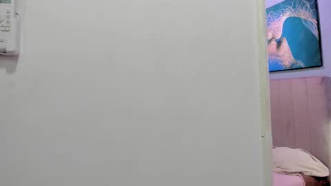 Snapshot of andre_blow chatting on 09/27/25, 11:48 Andre Blow online show from 09/27/25, 11:48