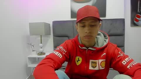 Snapshot of andre_blow chatting on 10/06/25, 11:51 Andre Blow online show from 10/06/25, 11:51