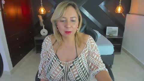 A N D R E online show from 09/18/25, 02:13